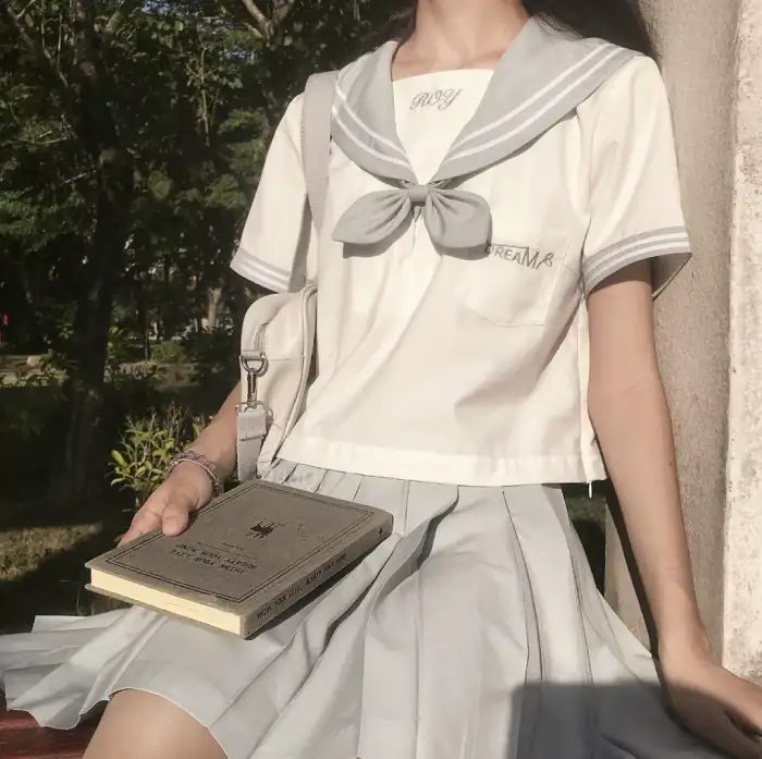 滑稽